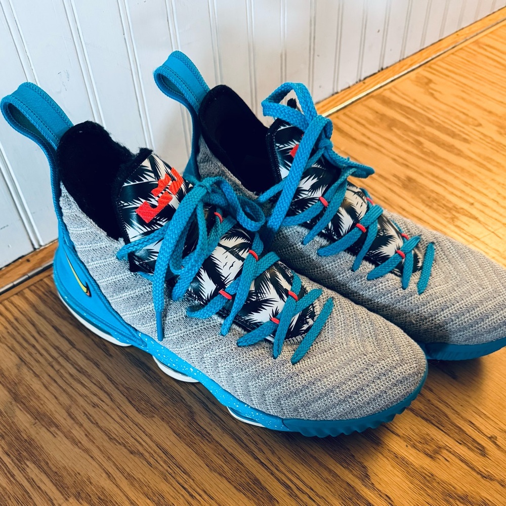 Nike Blue and Gray Basketball Shoes Men’s size 5, Women’s Size 7, Youth Size 6